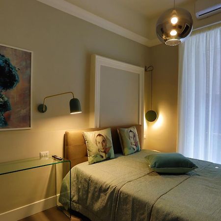 Bed and Breakfast Porto 53 Napoli Esterno foto
