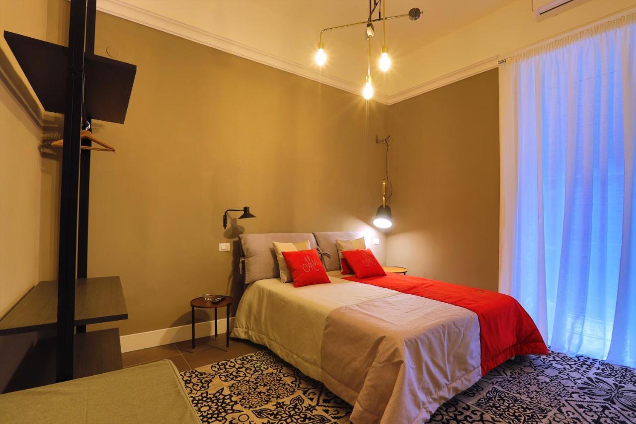 Bed and Breakfast Porto 53 Napoli Esterno foto